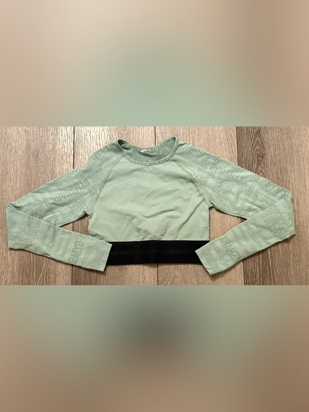 Gymshark Sage Green Long Sleeve Crop Top Thumbholes Logo Print Women’s XS